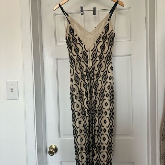 Alice + Olivia midi beaded geometric dress size 4 - Picture 6 of 11